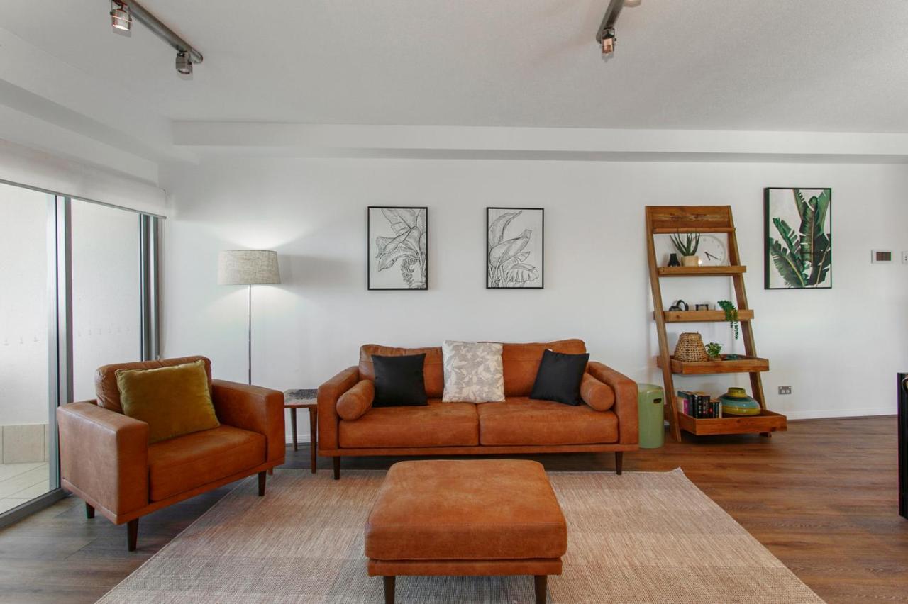 Proximity Waterfront Apartments Ред-Клифф Экстерьер фото
