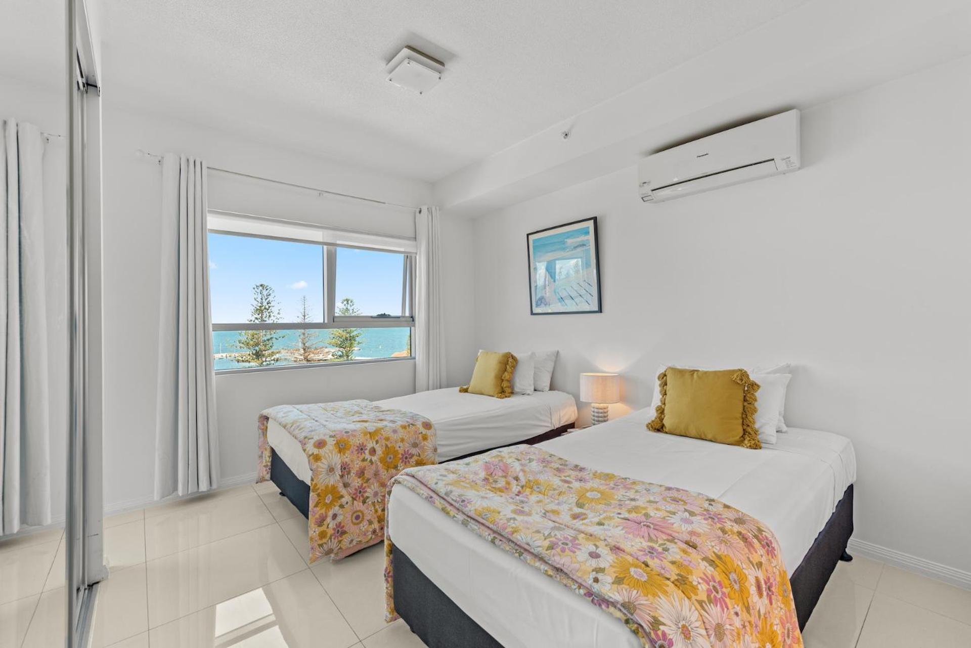 Proximity Waterfront Apartments Ред-Клифф Экстерьер фото