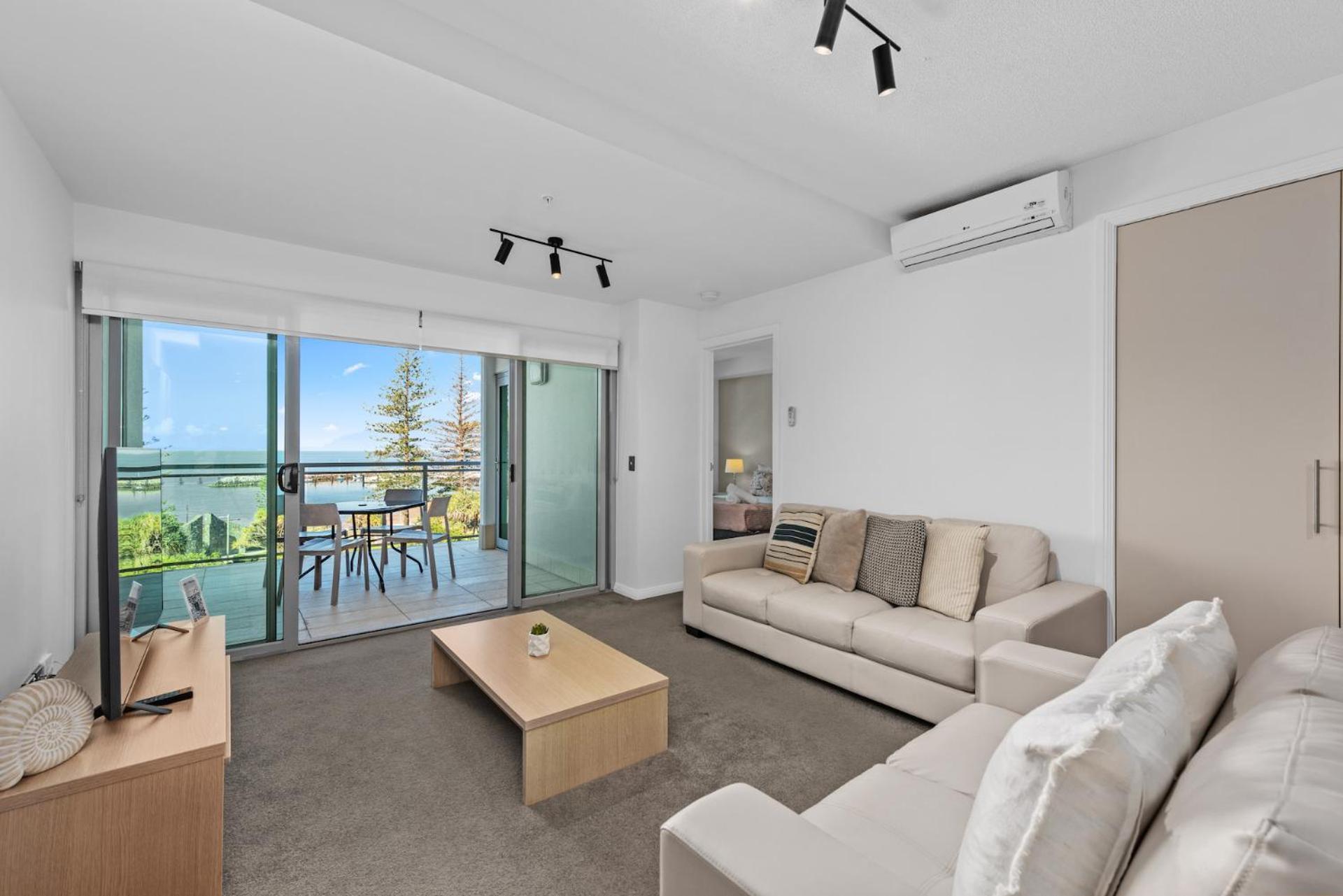 Proximity Waterfront Apartments Ред-Клифф Экстерьер фото